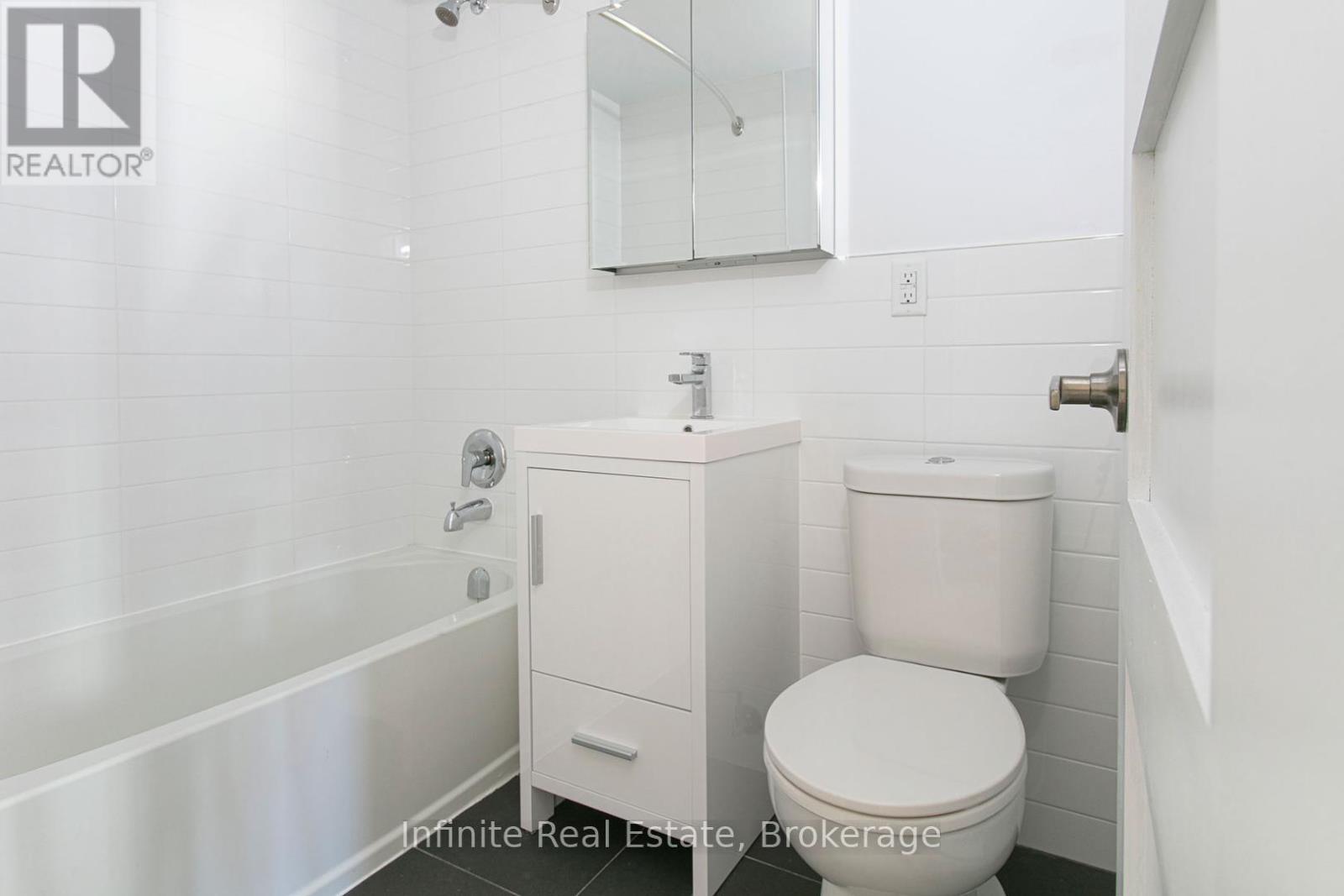 607 - 55 Isabella Street, Toronto, Ontario  M4Y 1M8 - Photo 8 - C13489618