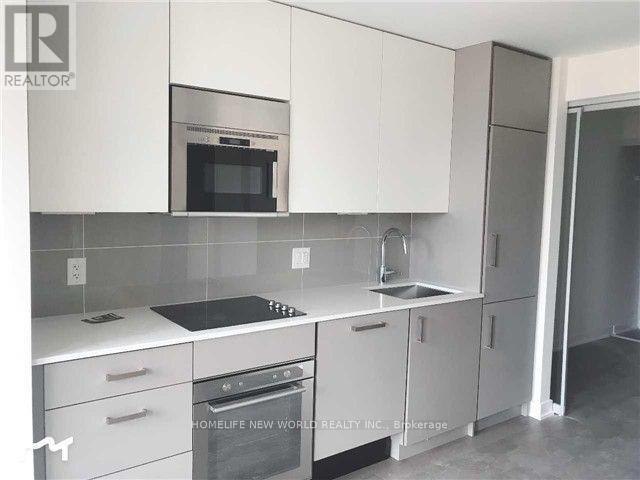 906 - 17 Dundonald Street, Toronto, Ontario  M4Y 1K3 - Photo 3 - C13489638