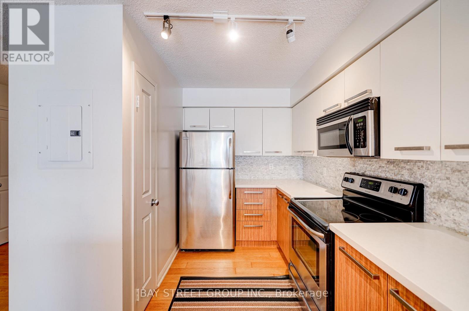 810 - 11 St Joseph Street, Toronto, Ontario  M4Y 3G4 - Photo 13 - C13489662