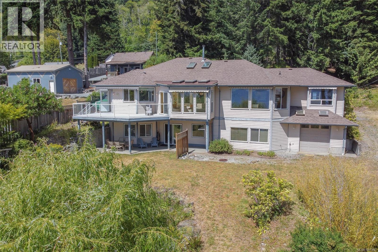 10164 Youbou Rd, Youbou, British Columbia  V0R 3E1 - Photo 1 - 1041380