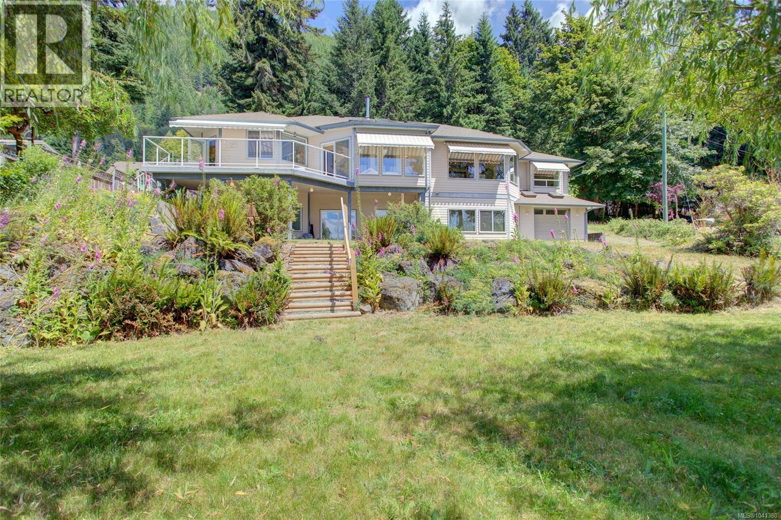 10164 Youbou Rd, Youbou, British Columbia  V0R 3E1 - Photo 2 - 1041380