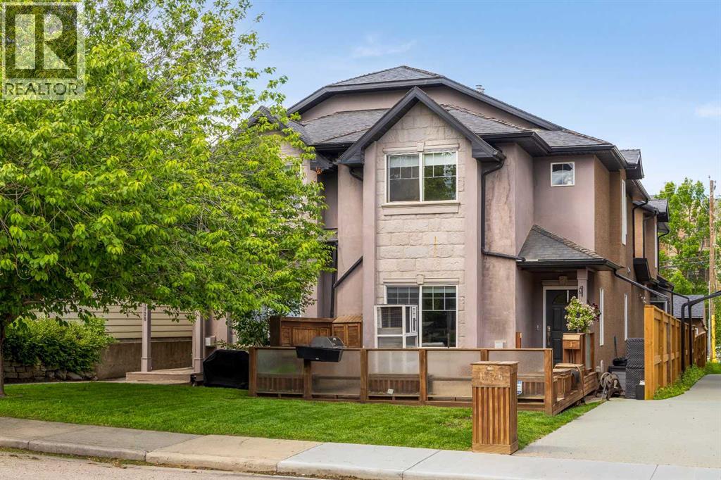 2, 1728 36 Avenue SW, Calgary, Alberta  T2T 2G3 - Photo 2 - A2323577