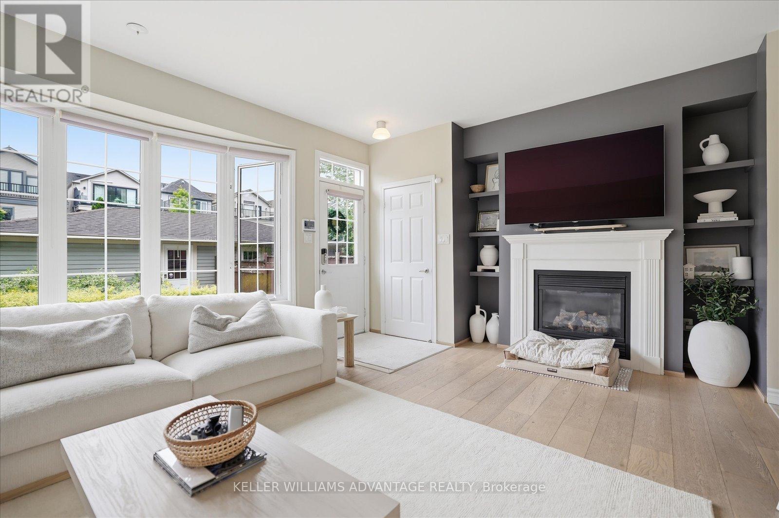 46 Sarah Ashbridge Avenue, Toronto, Ontario  M4L 3Y9 - Photo 14 - E13489612