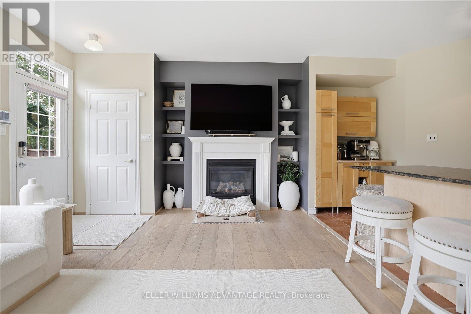 46 Sarah Ashbridge Avenue, Toronto, Ontario  M4L 3Y9 - Photo 15 - E13489612