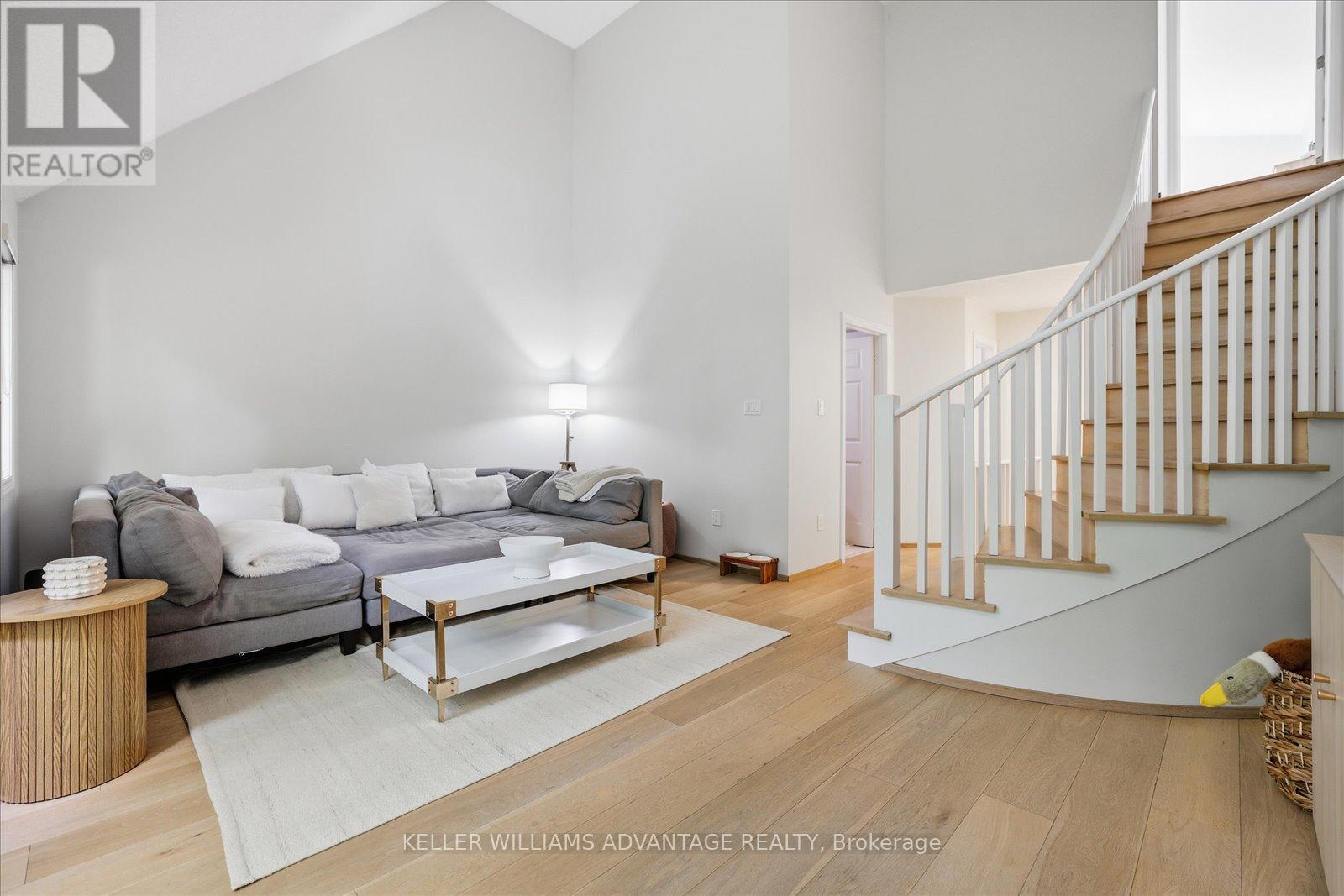 46 Sarah Ashbridge Avenue, Toronto, Ontario  M4L 3Y9 - Photo 18 - E13489612