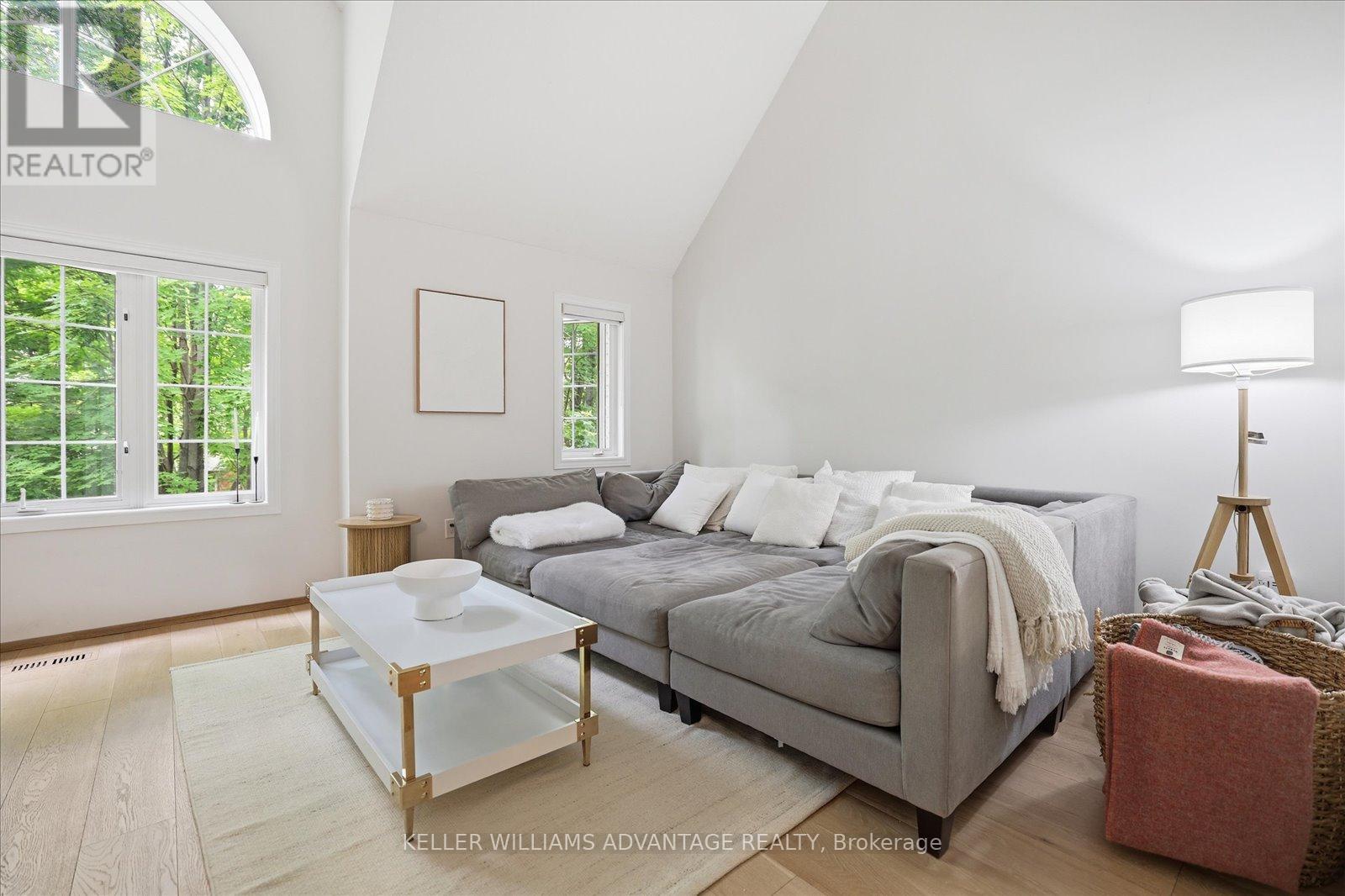 46 Sarah Ashbridge Avenue, Toronto, Ontario  M4L 3Y9 - Photo 19 - E13489612