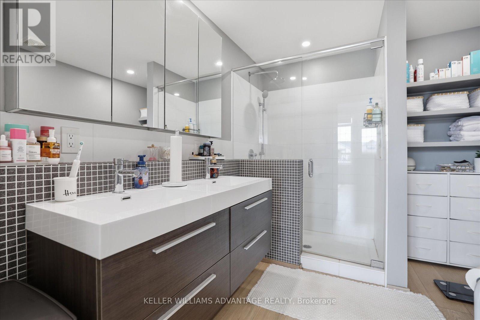 46 Sarah Ashbridge Avenue, Toronto, Ontario  M4L 3Y9 - Photo 30 - E13489612