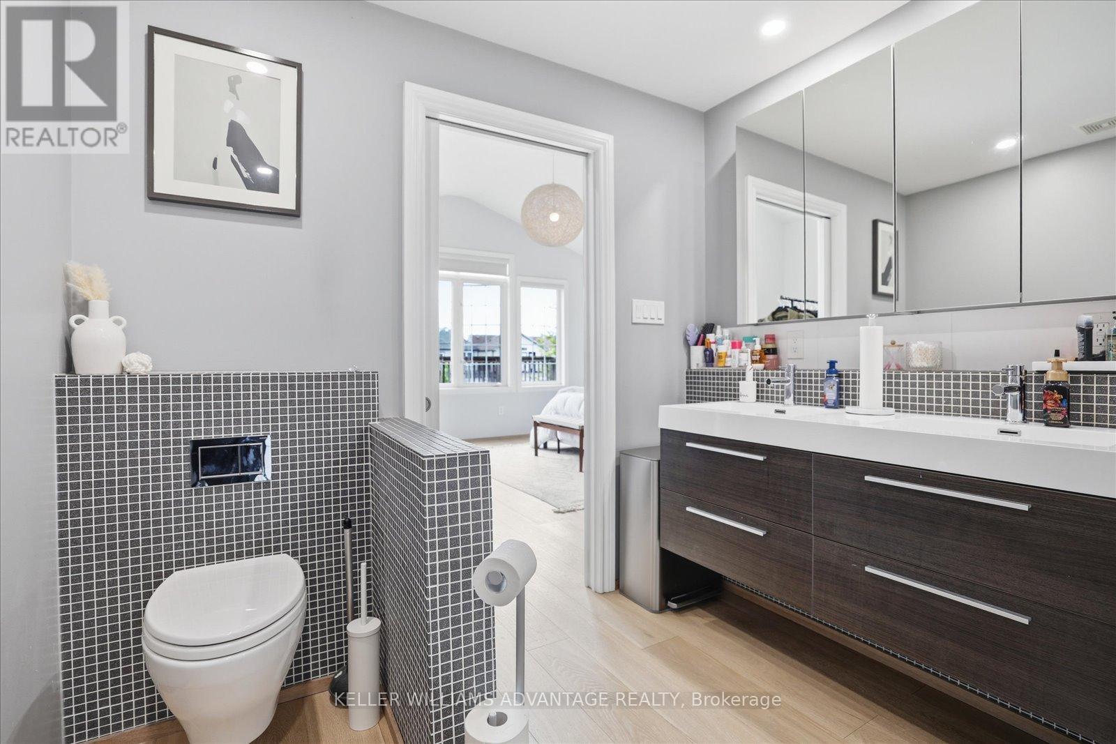 46 Sarah Ashbridge Avenue, Toronto, Ontario  M4L 3Y9 - Photo 31 - E13489612