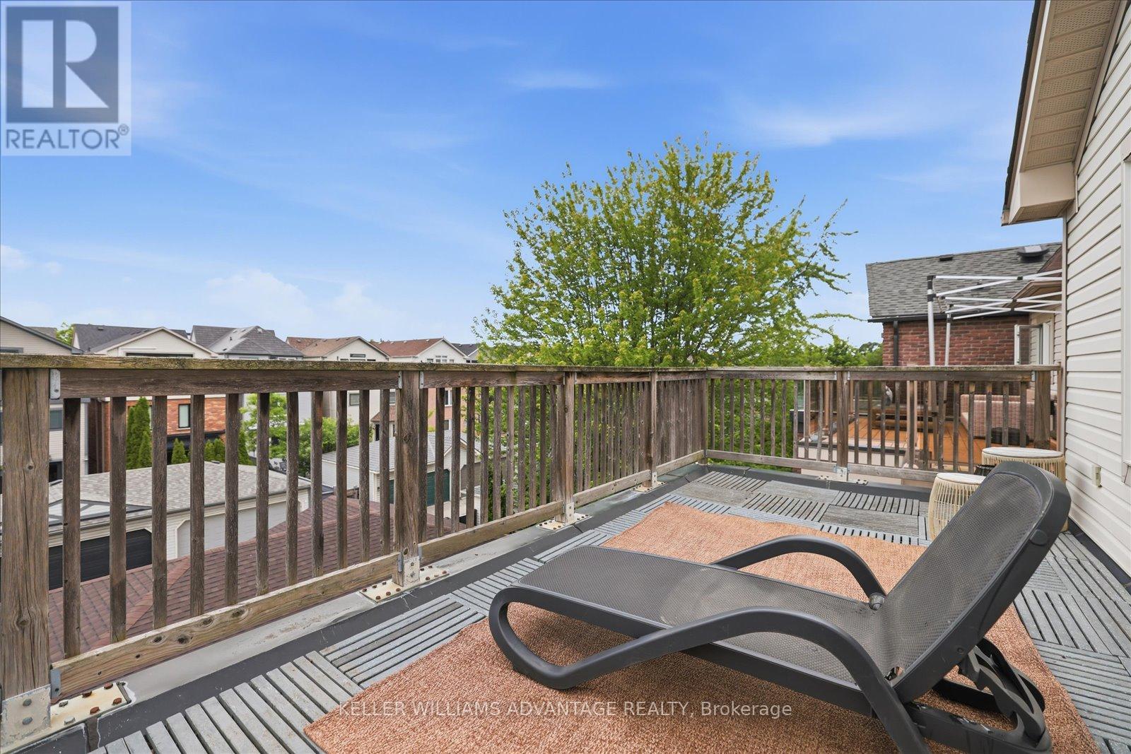 46 Sarah Ashbridge Avenue, Toronto, Ontario  M4L 3Y9 - Photo 32 - E13489612