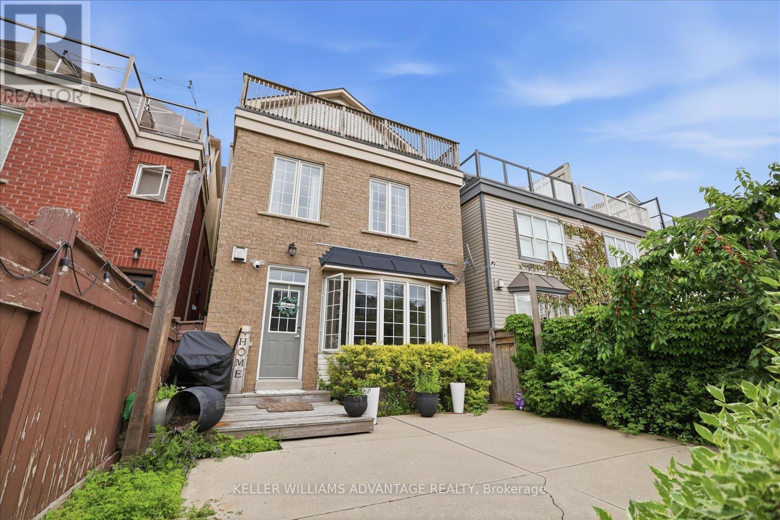 46 Sarah Ashbridge Avenue, Toronto, Ontario  M4L 3Y9 - Photo 42 - E13489612