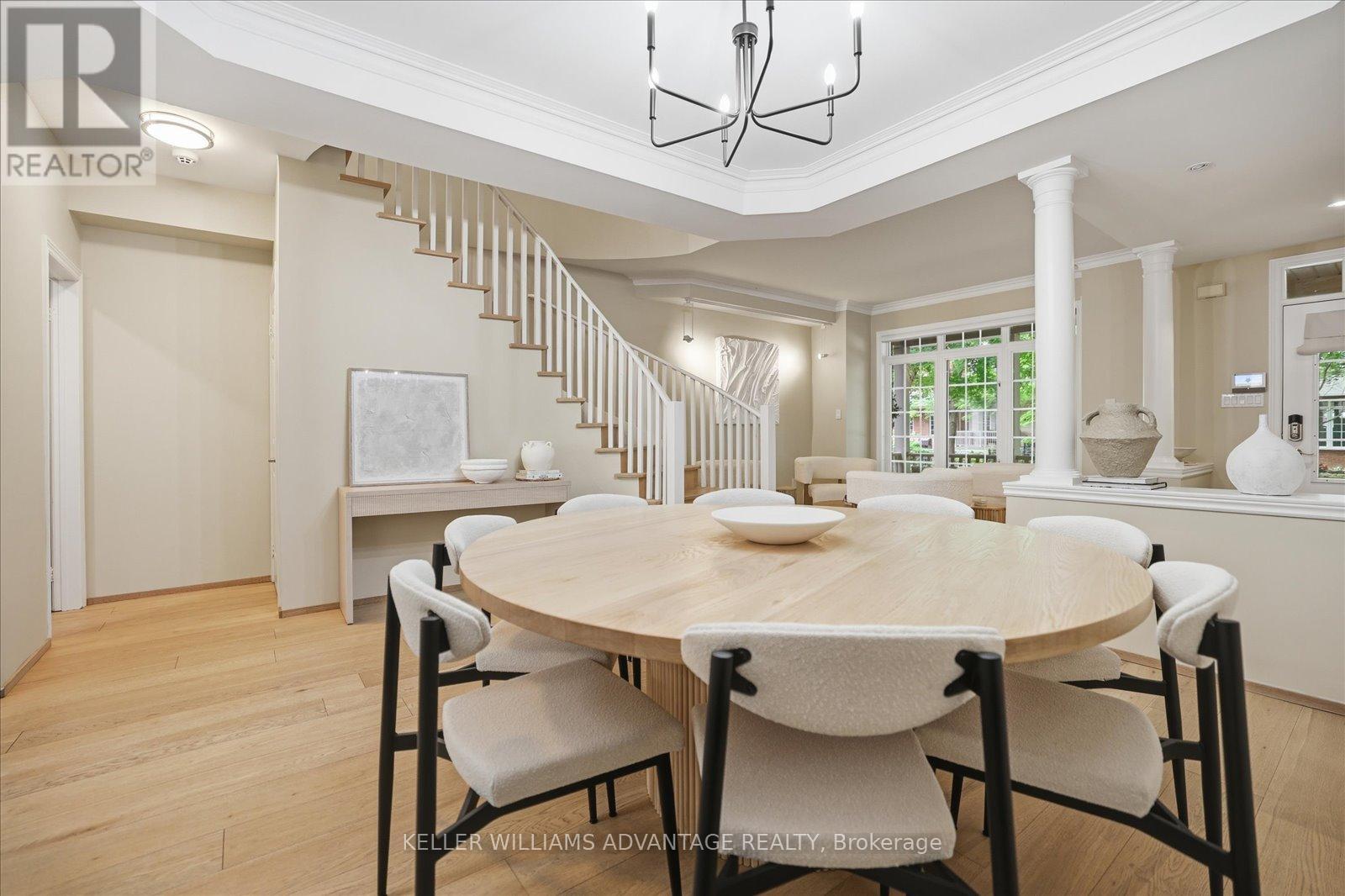 46 Sarah Ashbridge Avenue, Toronto, Ontario  M4L 3Y9 - Photo 8 - E13489612