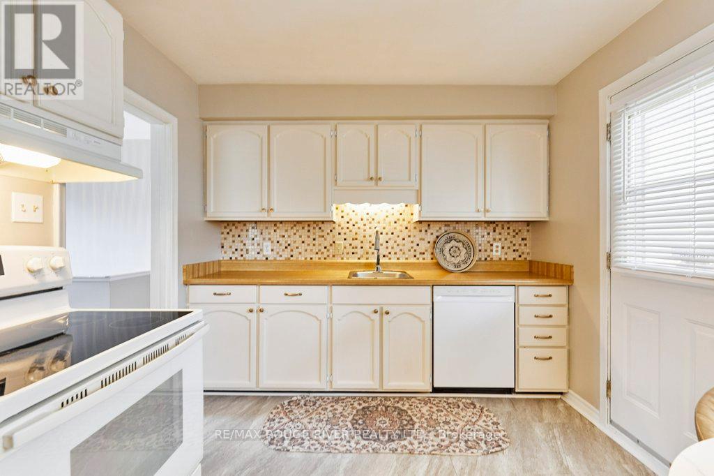 19 Thornbeck Drive, Toronto, Ontario  M1G 2J7 - Photo 19 - E13489844