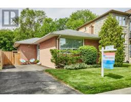 19 THORNBECK DRIVE, Toronto, Ontario