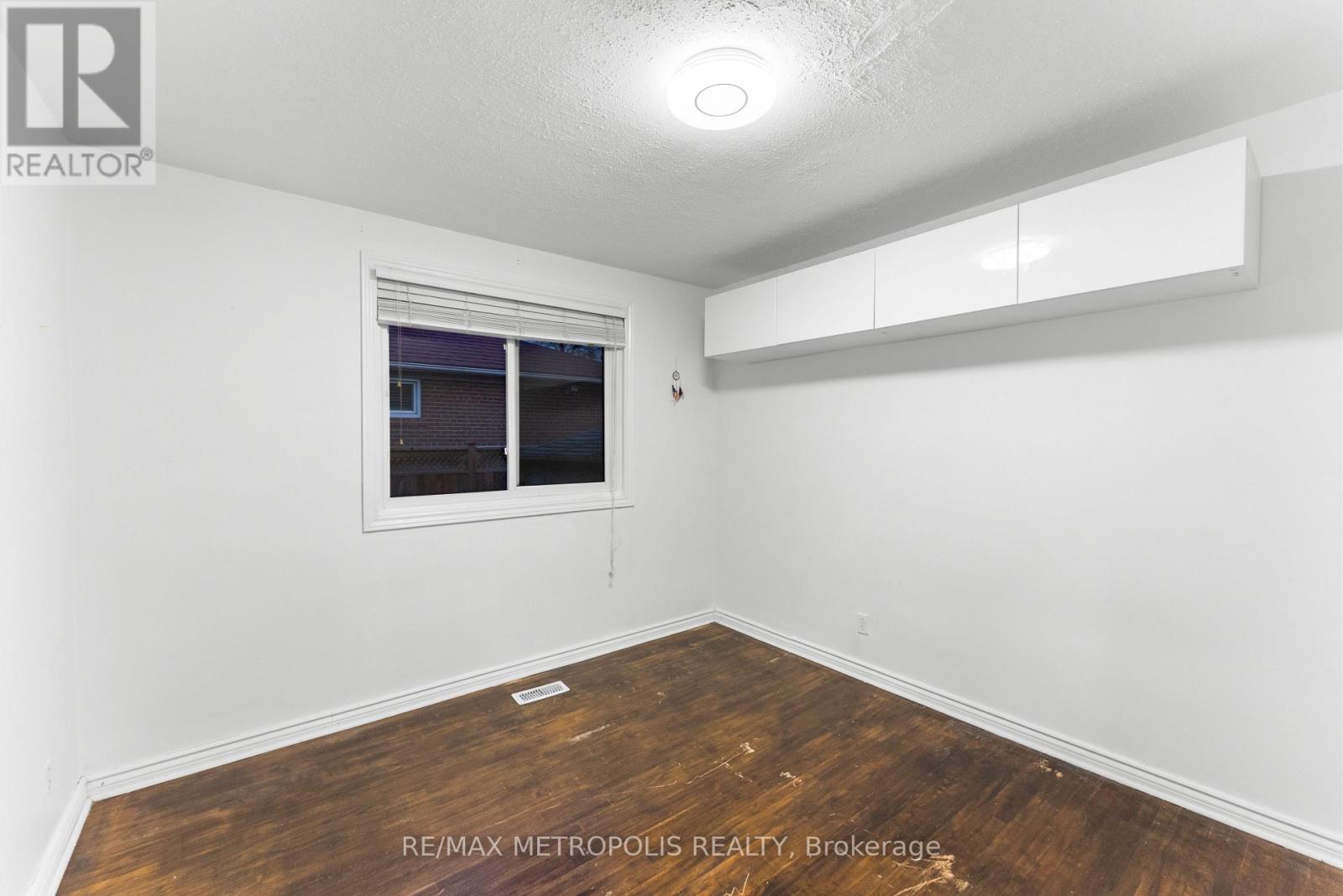 Main - 312 Palmerston Avenue, Whitby, Ontario  L1N 3E9 - Photo 12 - E13489890