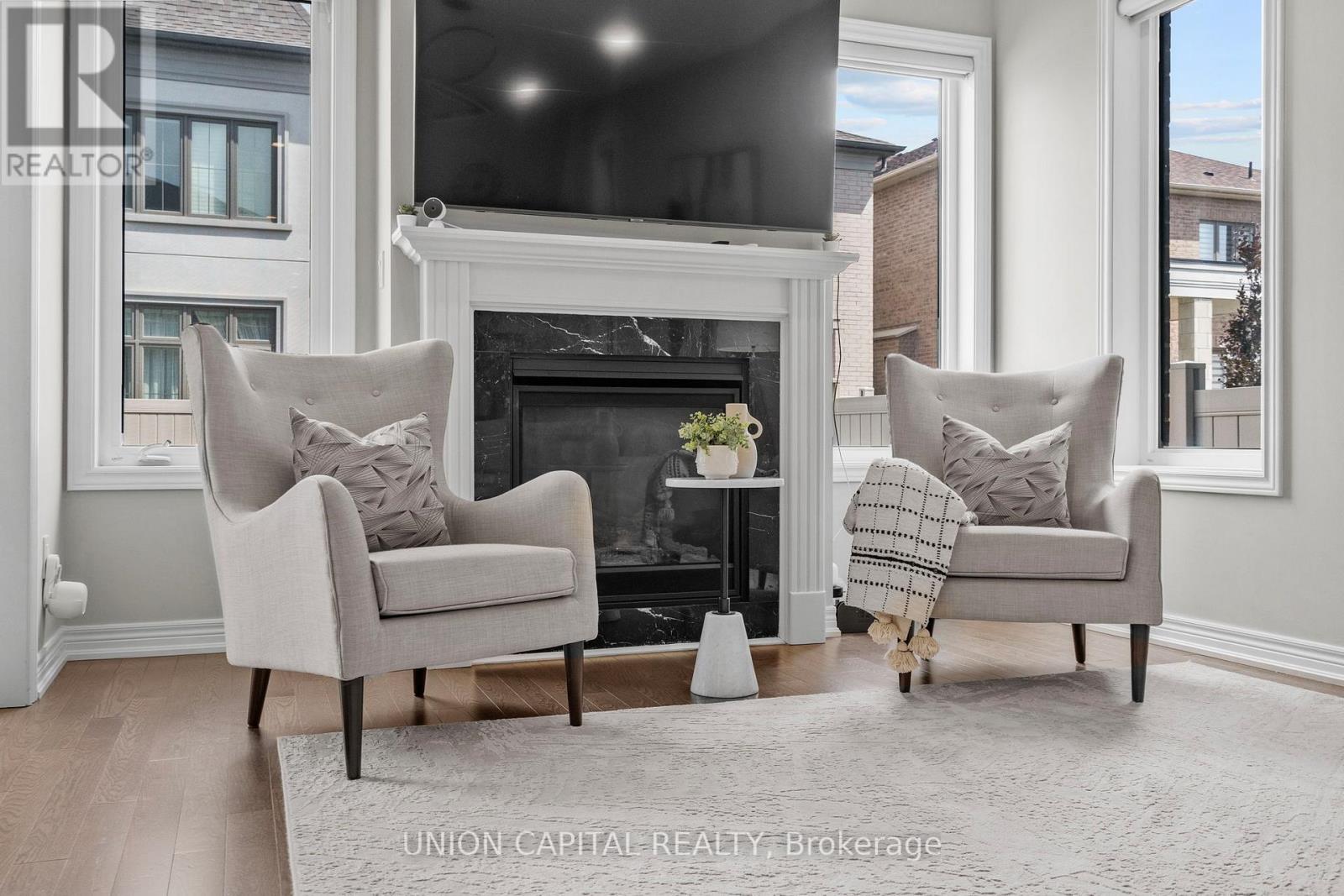 8 Protostar Avenue, Richmond Hill, Ontario  L4C 5G9 - Photo 10 - N13489554