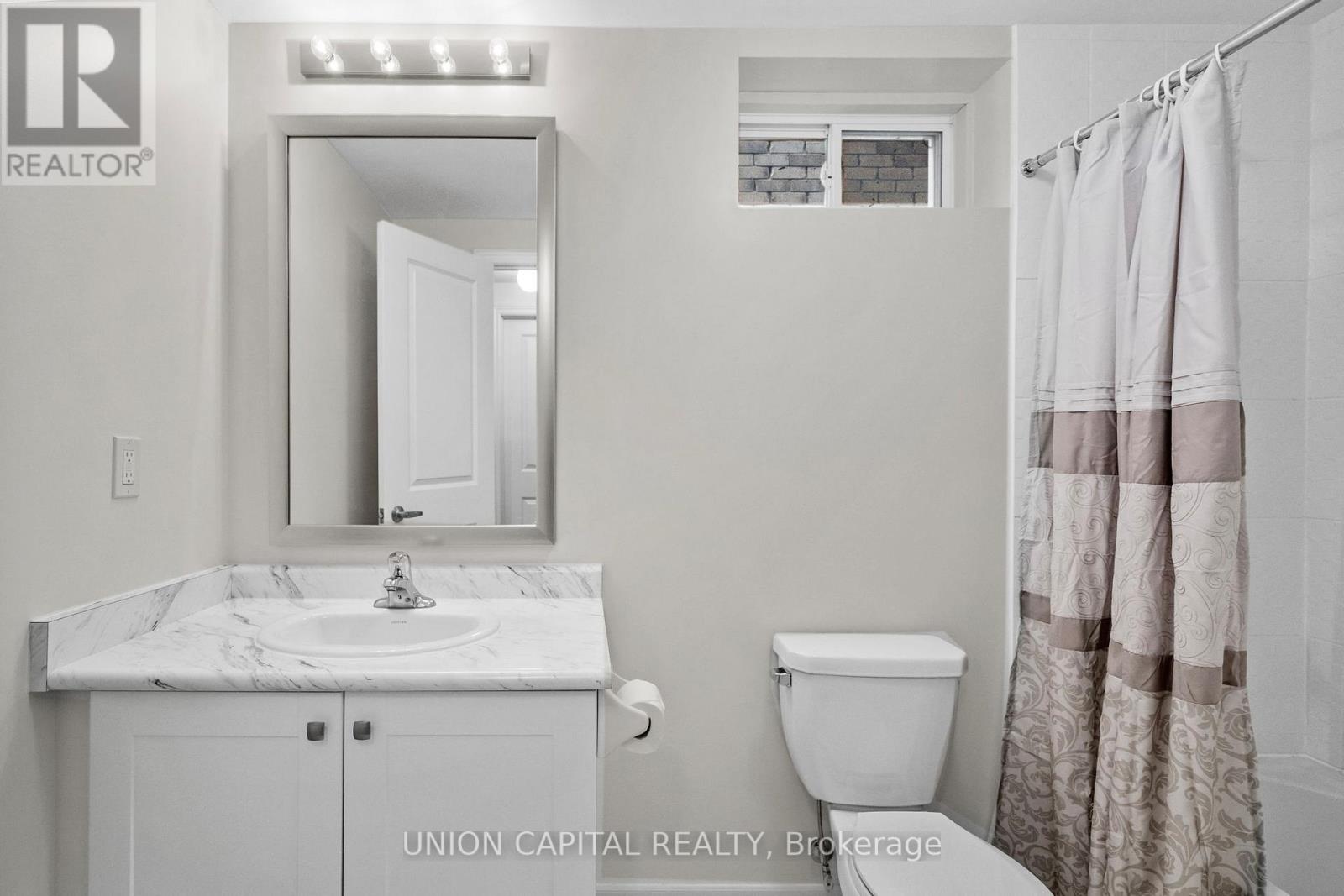 8 Protostar Avenue, Richmond Hill, Ontario  L4C 5G9 - Photo 22 - N13489554