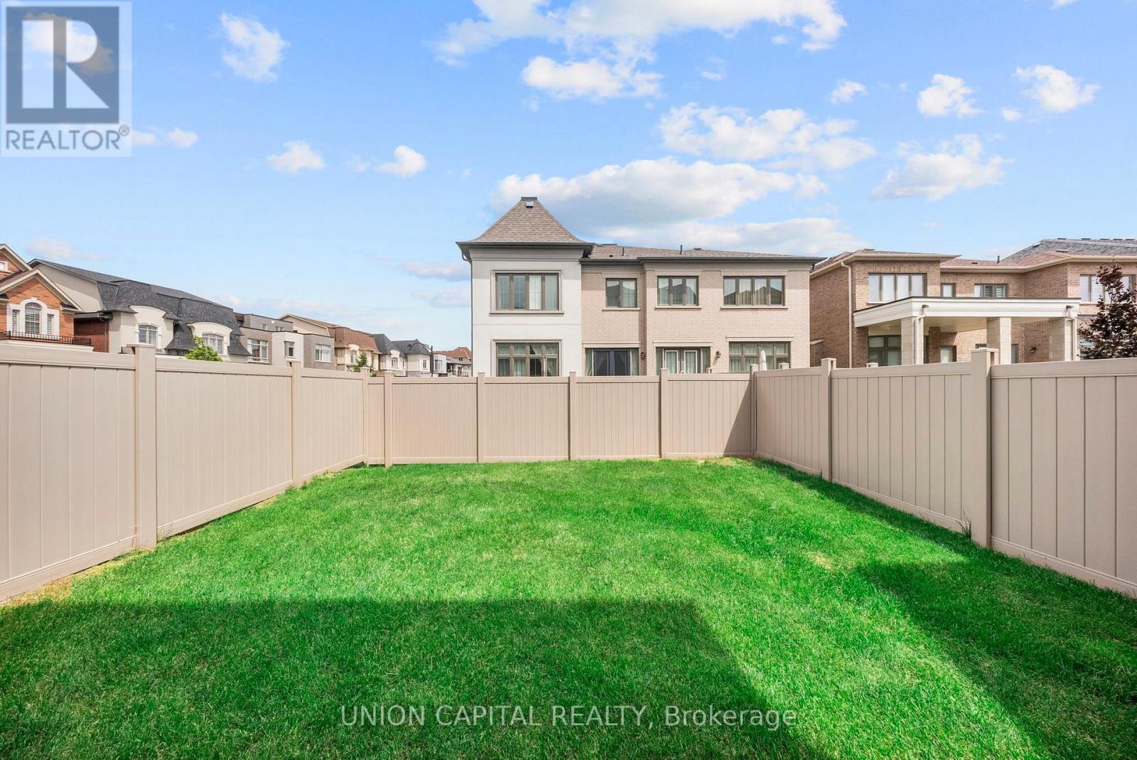 8 Protostar Avenue, Richmond Hill, Ontario  L4C 5G9 - Photo 24 - N13489554