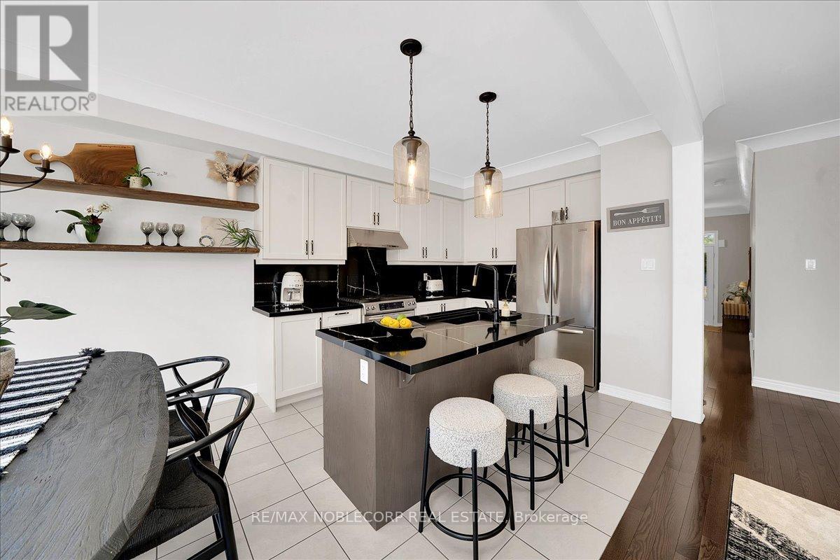29 Herzl Street, Vaughan, Ontario  L4H 3Y4 - Photo 11 - N13489734