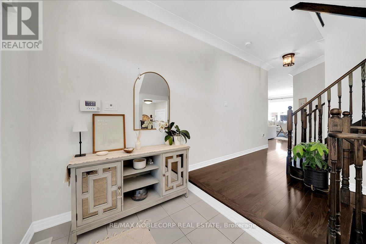 29 Herzl Street, Vaughan, Ontario  L4H 3Y4 - Photo 5 - N13489734