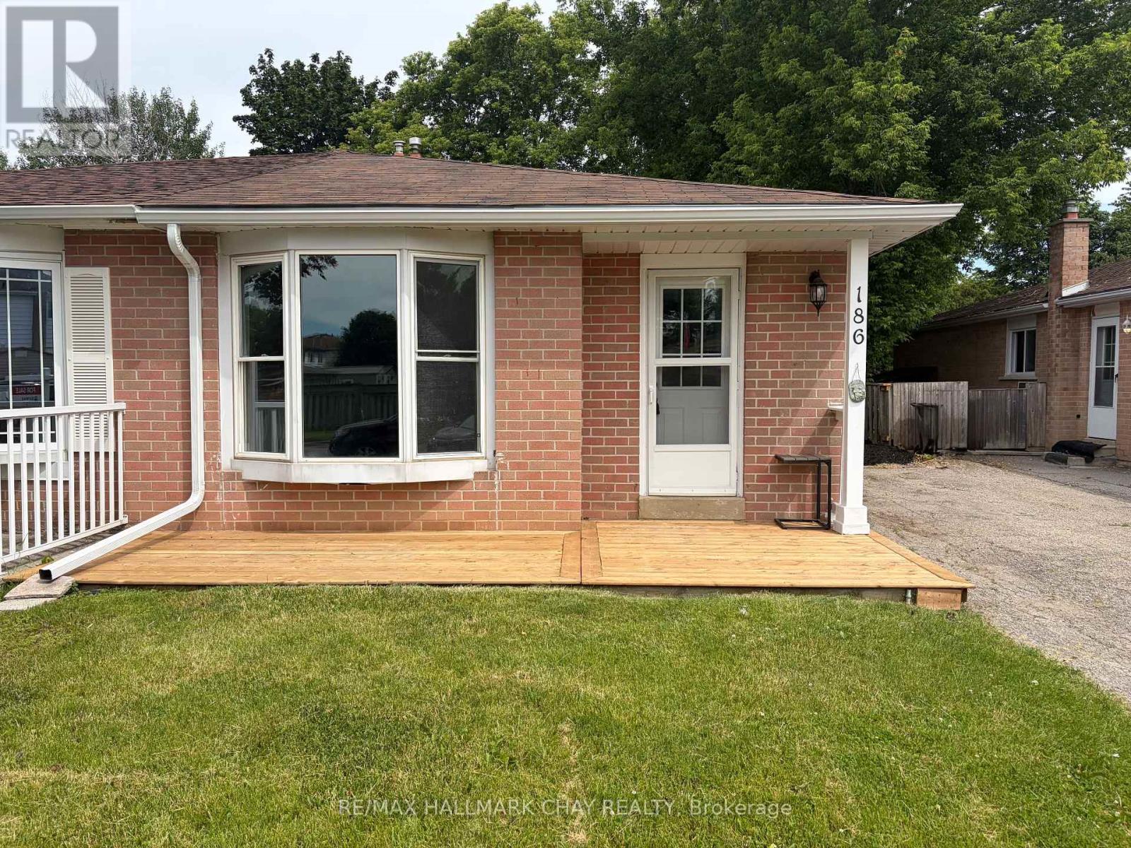186 BEATTIE AVENUE, New Tecumseth, Ontario