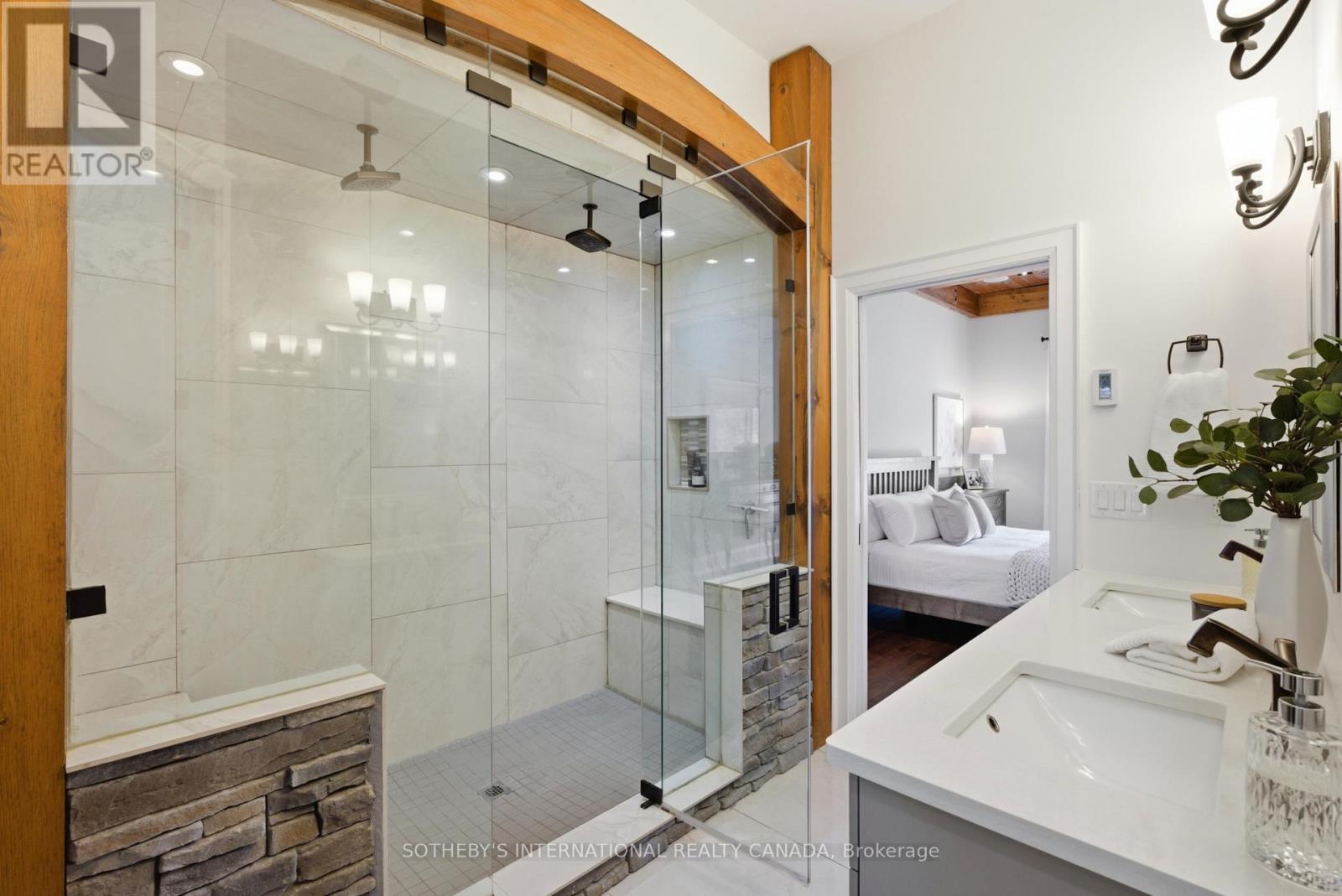 7 Ridgewood Court, Oro-Medonte (Horseshoe Valley), Ontario  L0L 2L0 - Photo 15 - S13489856