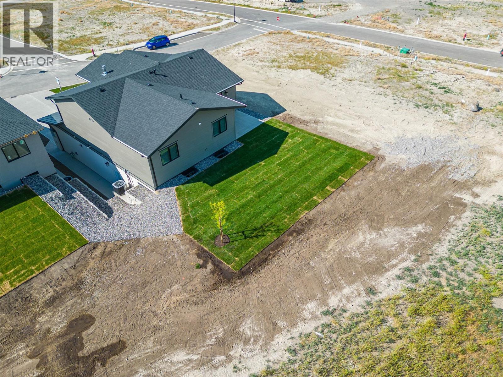 Listing image 52