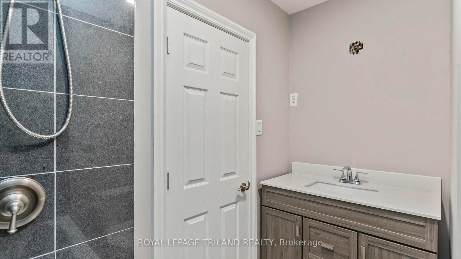 50 Fairview Avenue, St. Thomas, Ontario  N5R 4X6 - Photo 35 - X13490074