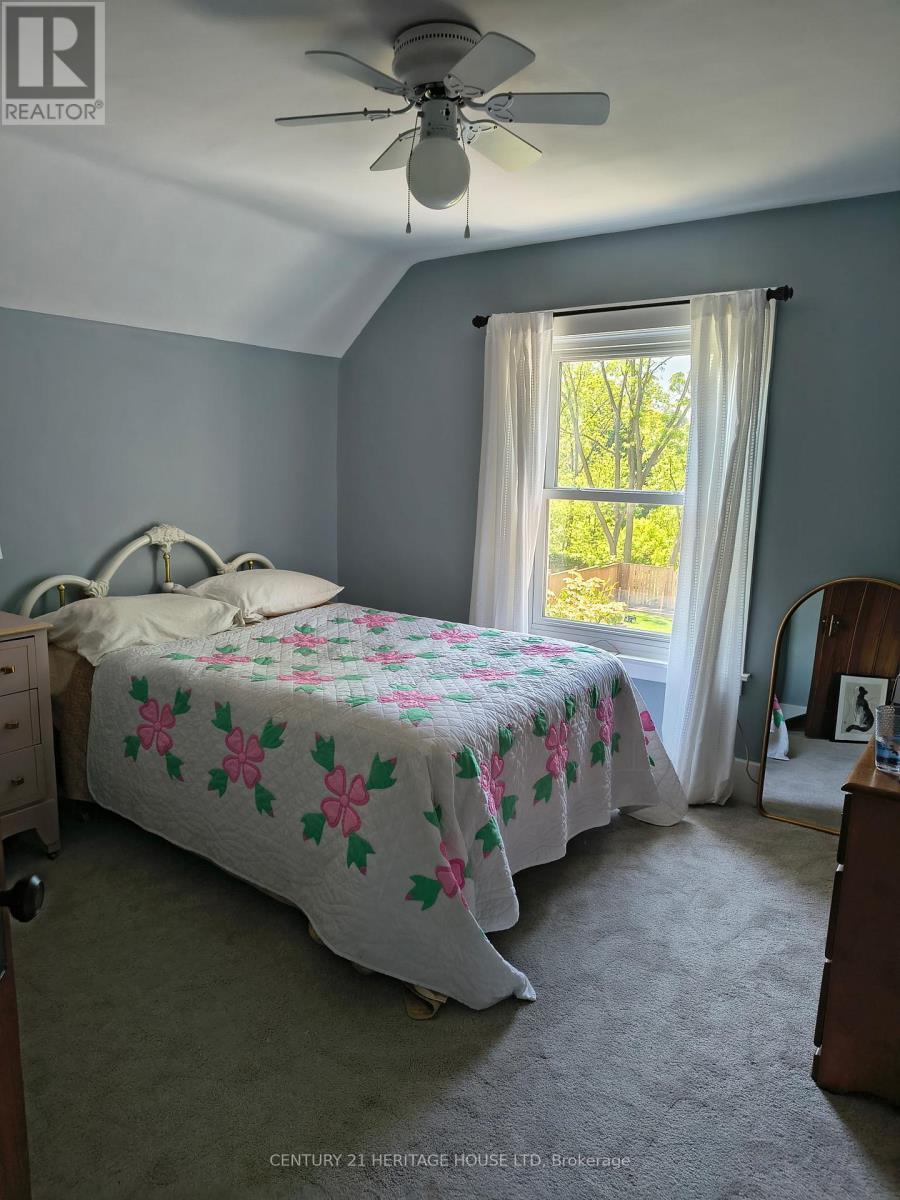 43 Hemlock Street, St. Thomas, Ontario  N5R 1X7 - Photo 13 - X13490104
