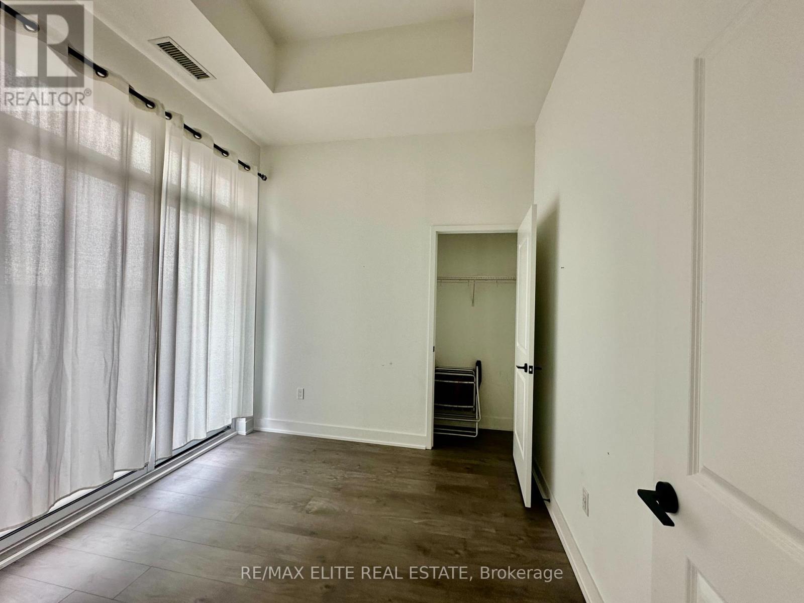 422 - 2333 Khalsa Gate, Oakville, Ontario  L6M 4J2 - Photo 12 - W13489542