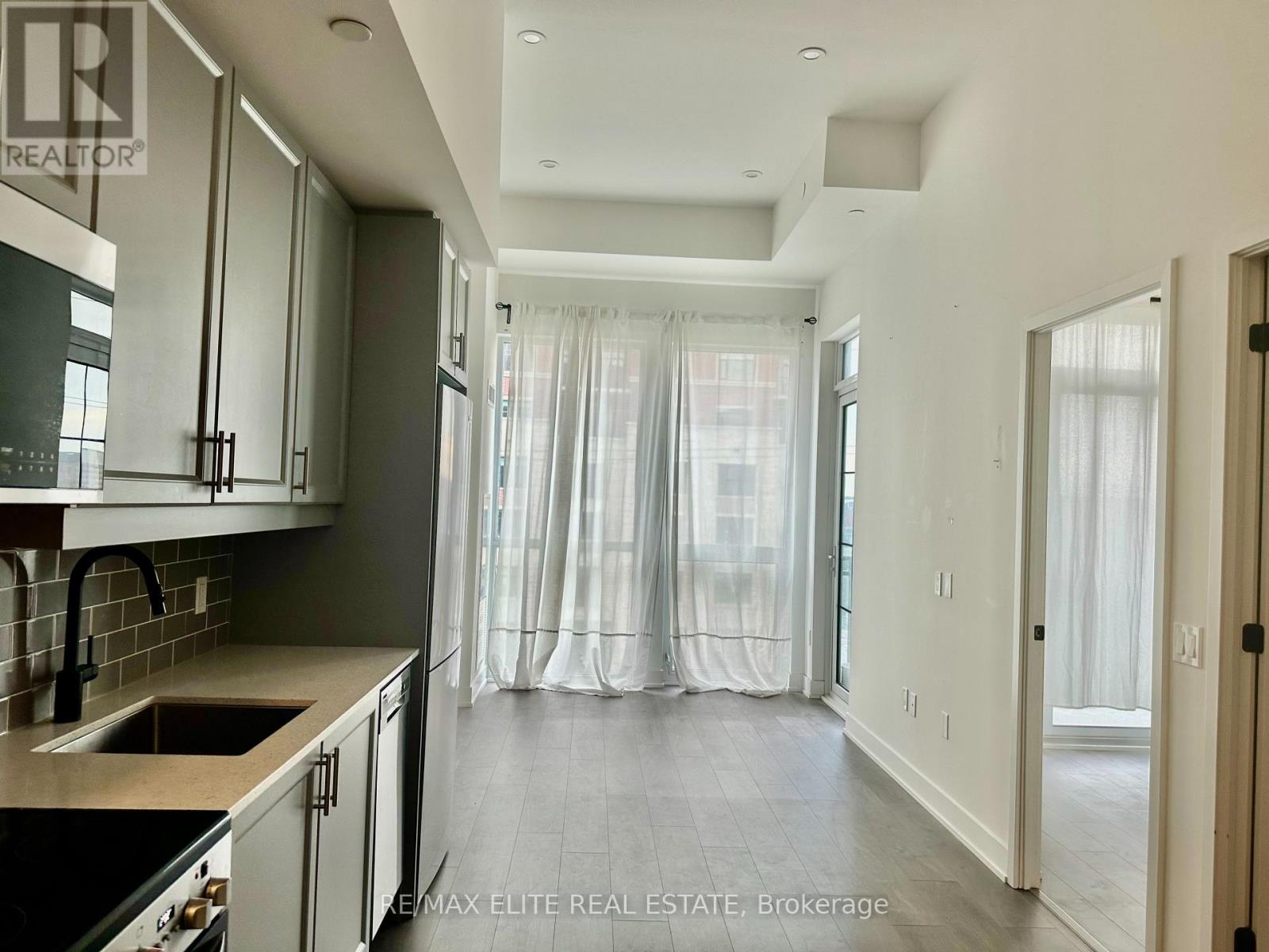 422 - 2333 Khalsa Gate, Oakville, Ontario  L6M 4J2 - Photo 6 - W13489542