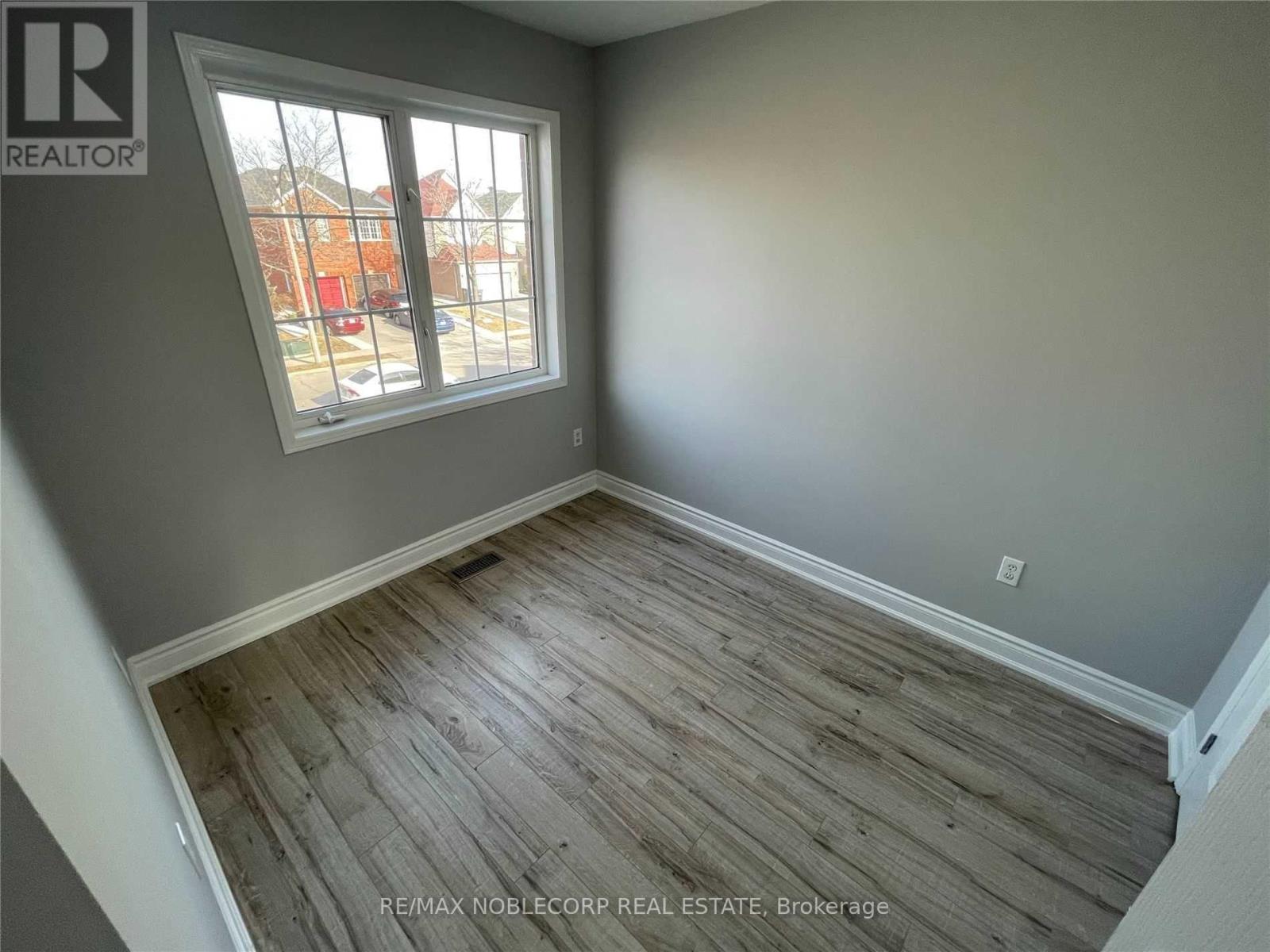 14 Cordgrass Crescent, Brampton, Ontario  L6R 1Y4 - Photo 11 - W13489566
