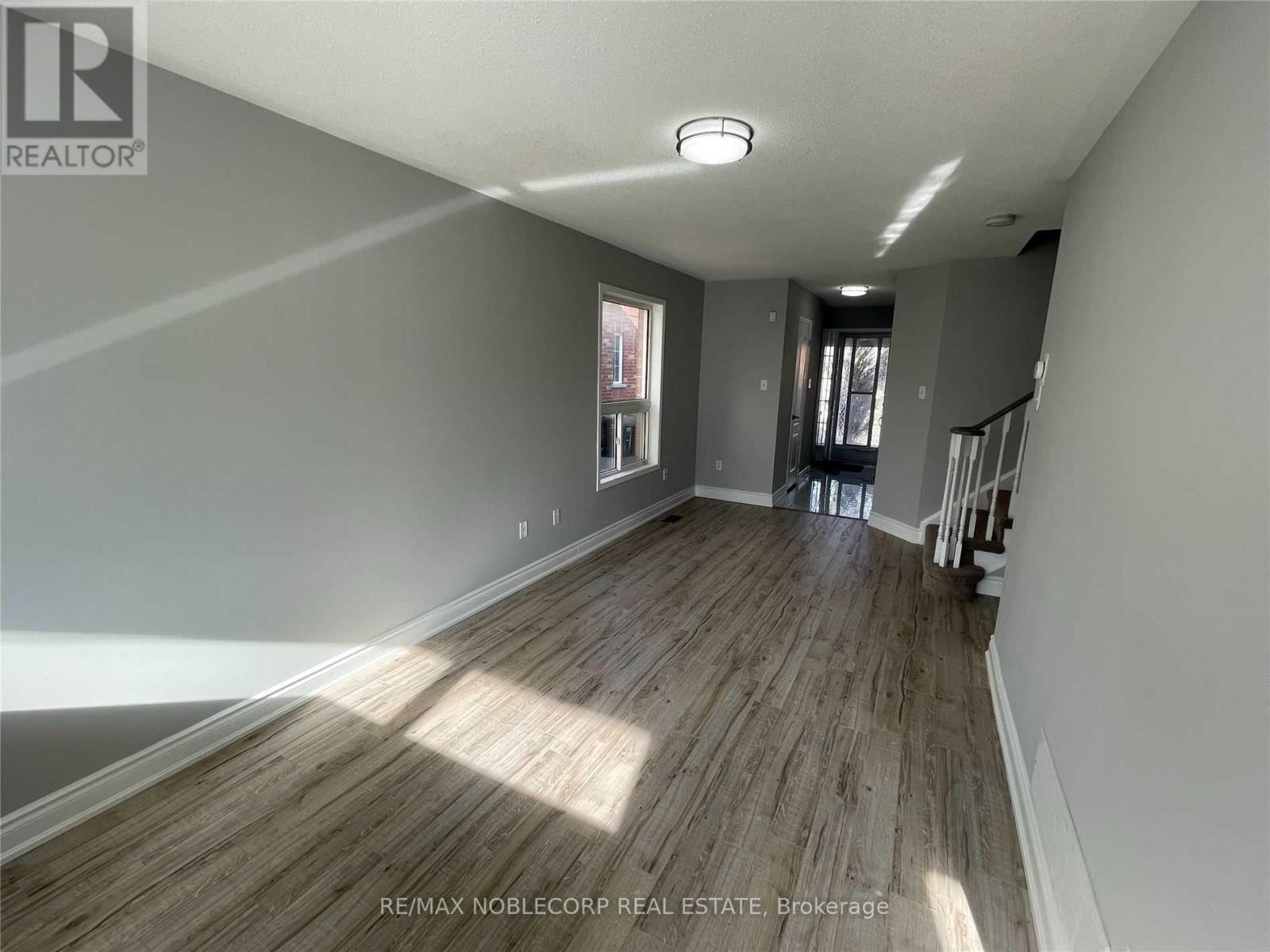 14 Cordgrass Crescent, Brampton, Ontario  L6R 1Y4 - Photo 4 - W13489566