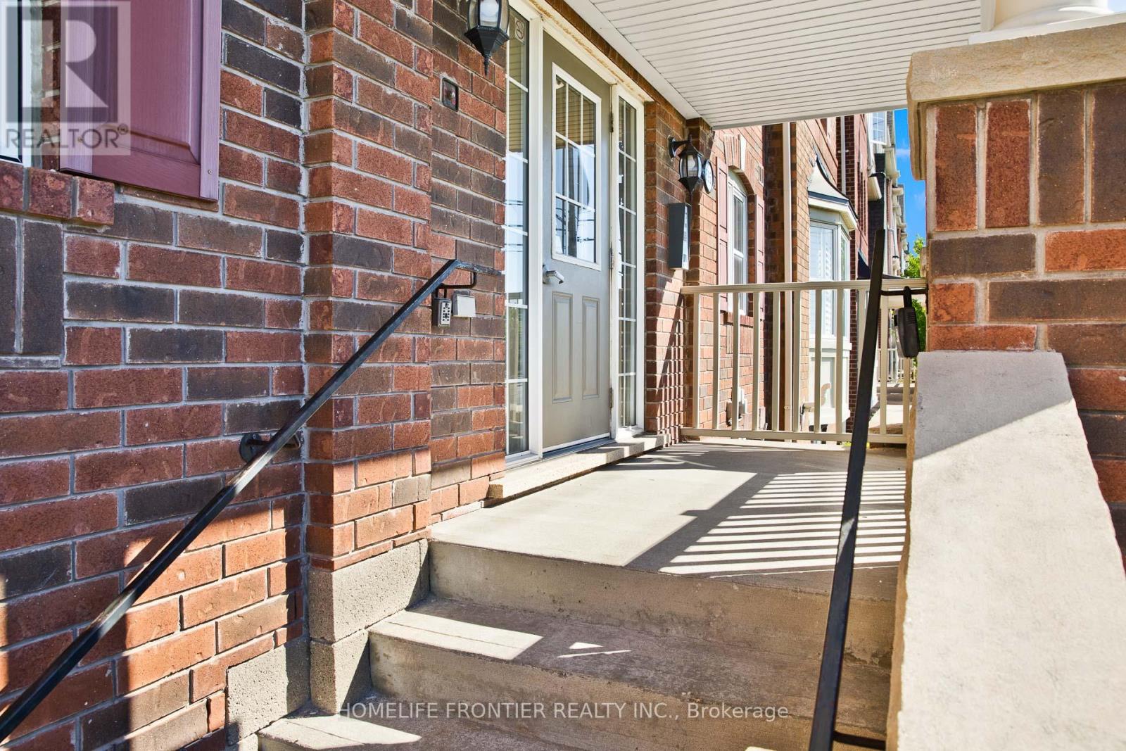 5 - 595 Dundas Street W, Mississauga (Cooksville), Ontario  L5B 0B3 - Photo 3 - W13489572