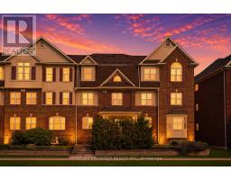 5 - 595 DUNDAS STREET W, Mississauga, Ontario