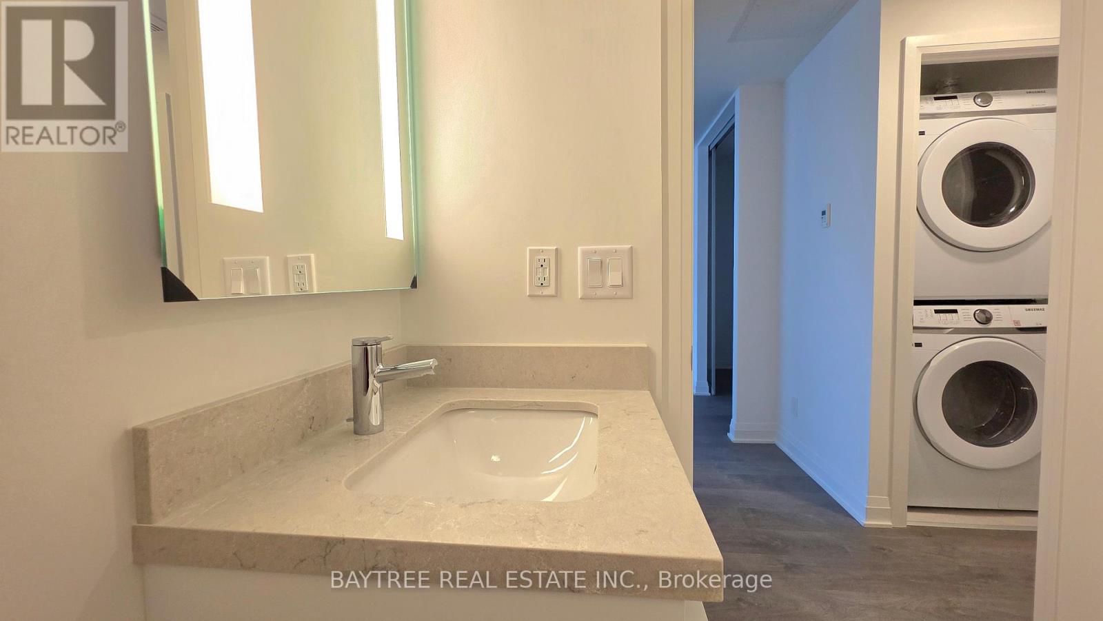 1905 - 4015 The Exchange, Mississauga, Ontario  L5B 0N9 - Photo 14 - W13489574