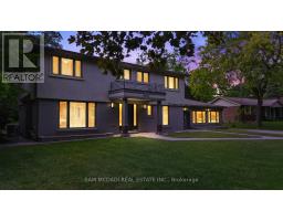 1481 BUNSDEN AVENUE, Mississauga, Ontario