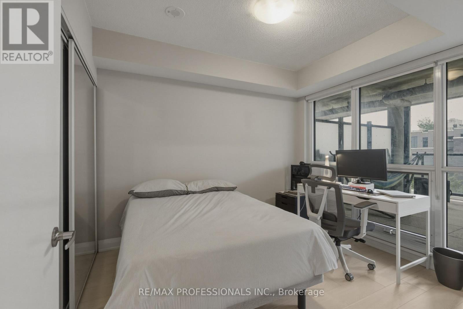 323 - 26 Gibbs Road, Toronto, Ontario  M9B 6L6 - Photo 15 - W13489634