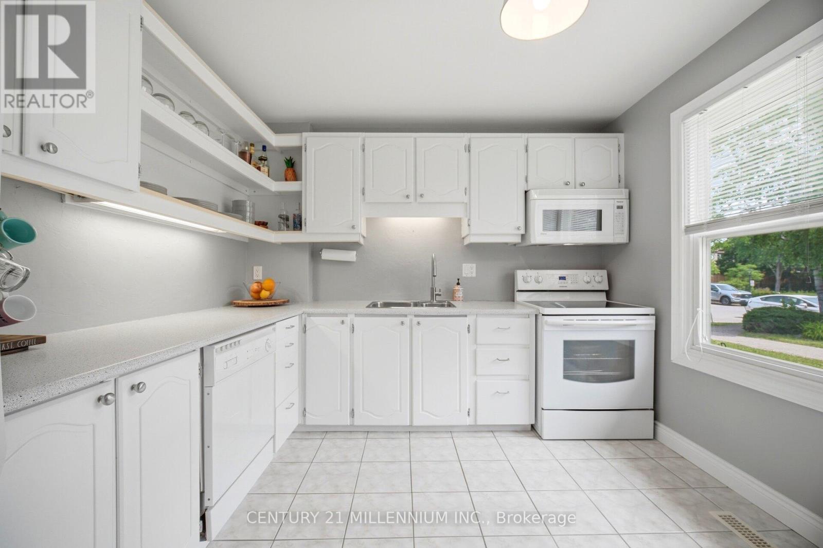 15 - 120 Falconer Drive, Mississauga, Ontario  L5N 1P5 - Photo 17 - W13489680