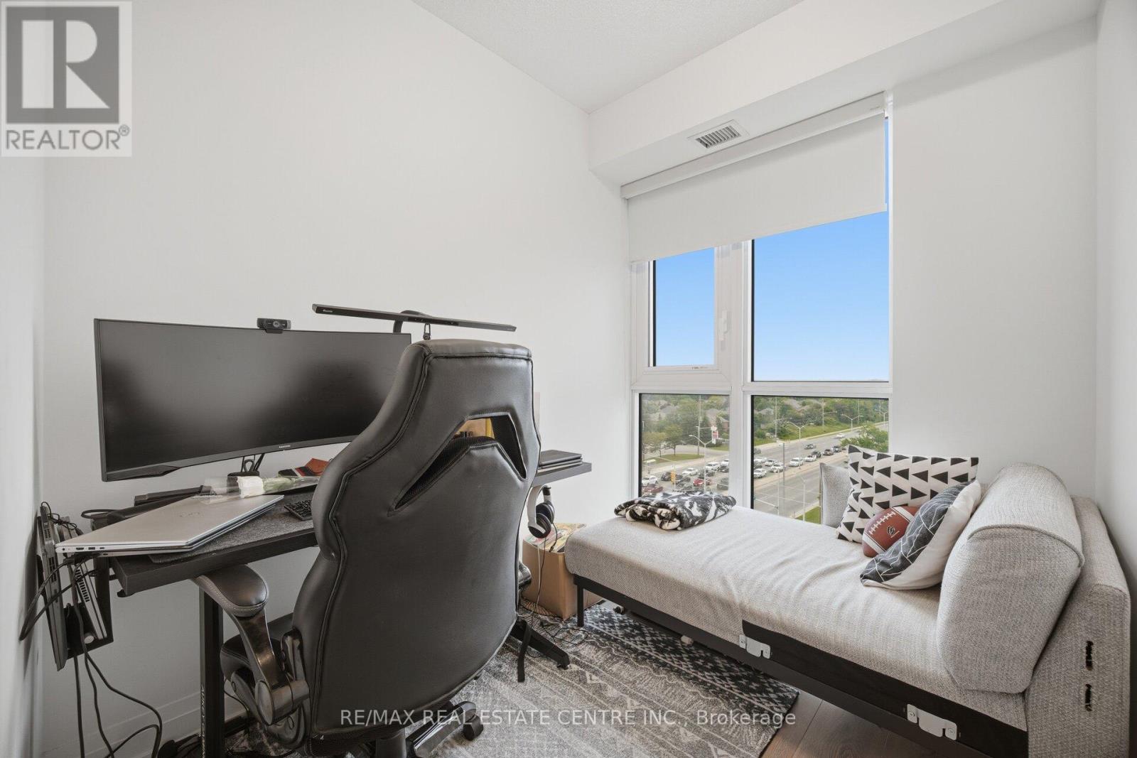 618 - 509 Dundas Street W, Oakville, Ontario  L6M 5P4 - Photo 32 - W13489686