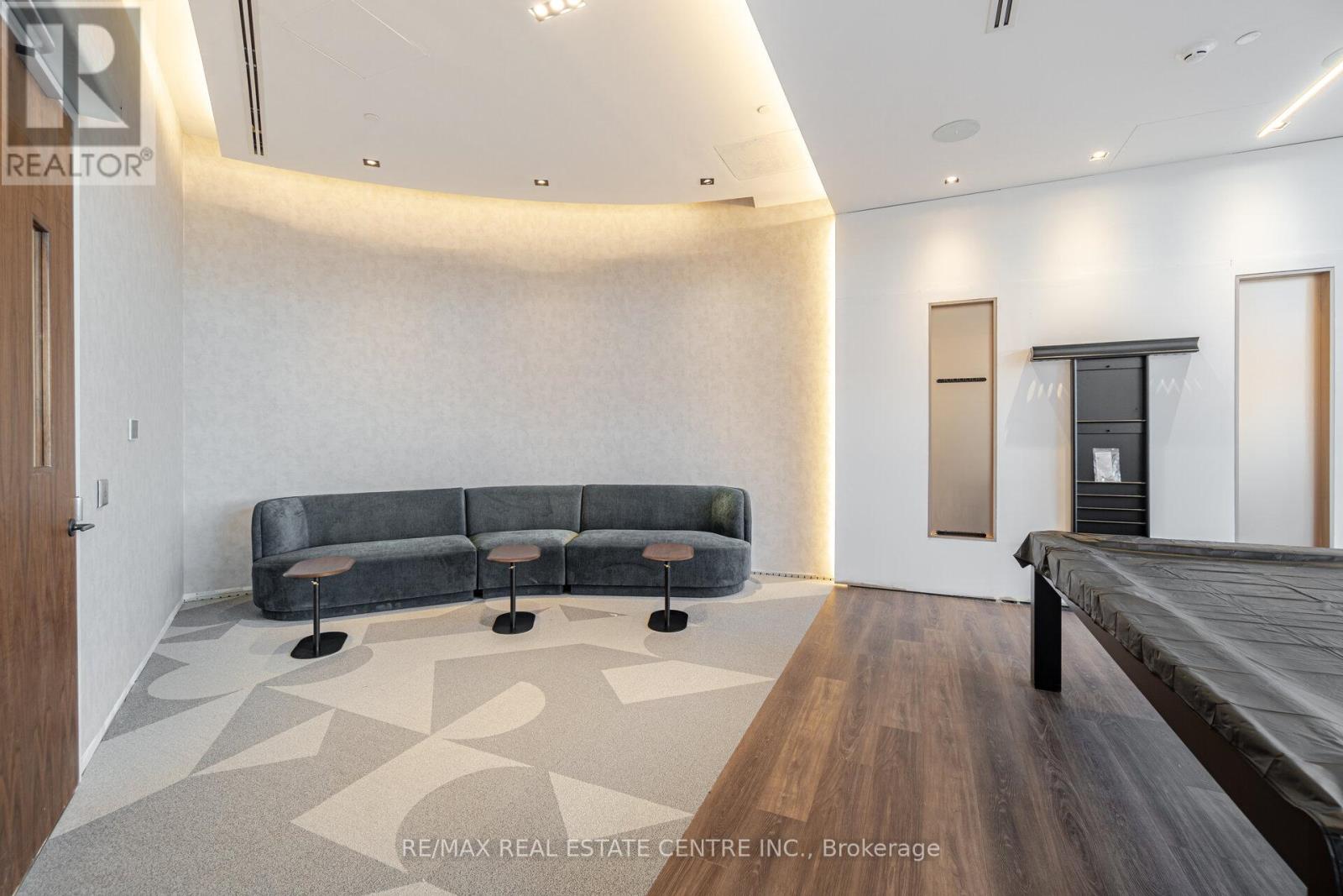 618 - 509 Dundas Street W, Oakville, Ontario  L6M 5P4 - Photo 43 - W13489686