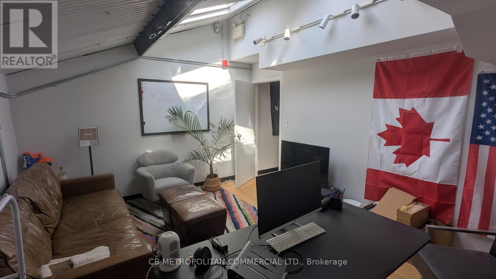 1 - 29 Fraser Avenue, Toronto, Ontario  M6K 1Y7 - Photo 2 - W13489708