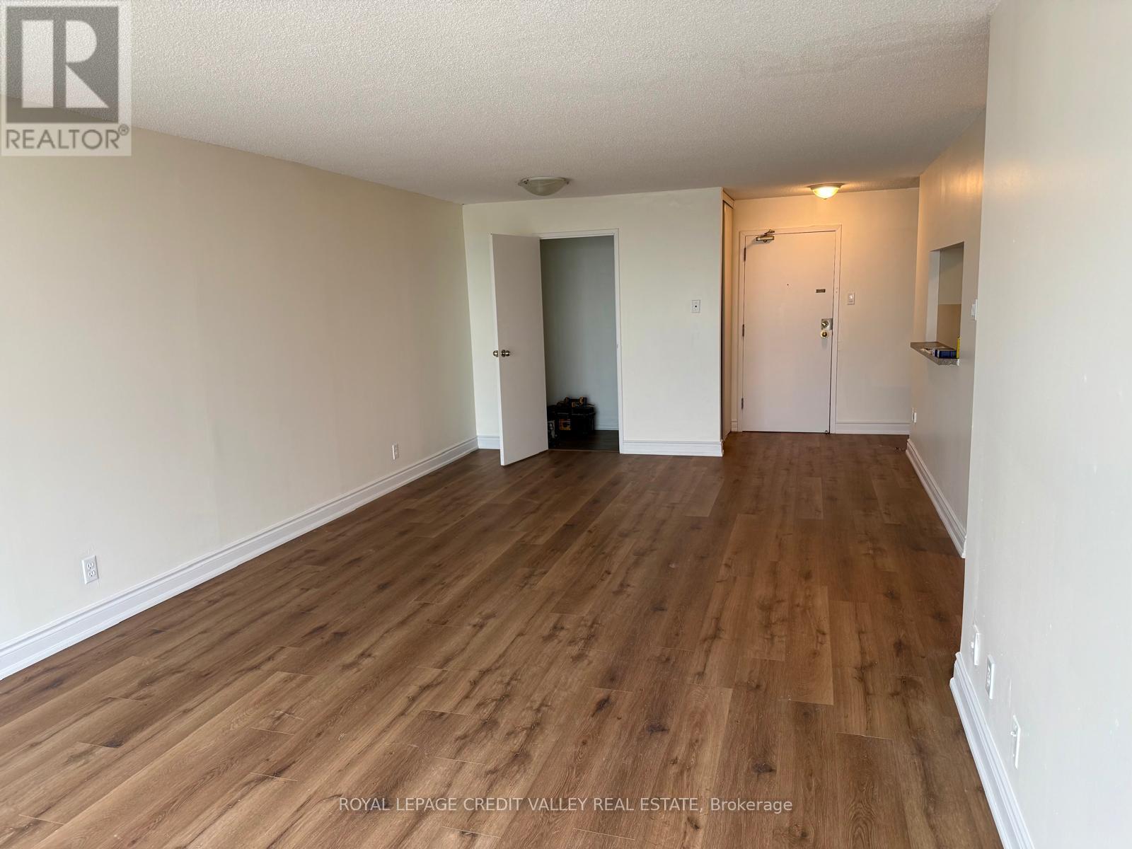 903 - 25 Trailwood Drive, Mississauga, Ontario  L4Z 3K9 - Photo 4 - W13489874