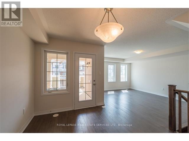 229 Ellen Davidson Drive, Oakville, Ontario  L6M 0V1 - Photo 6 - W13489894
