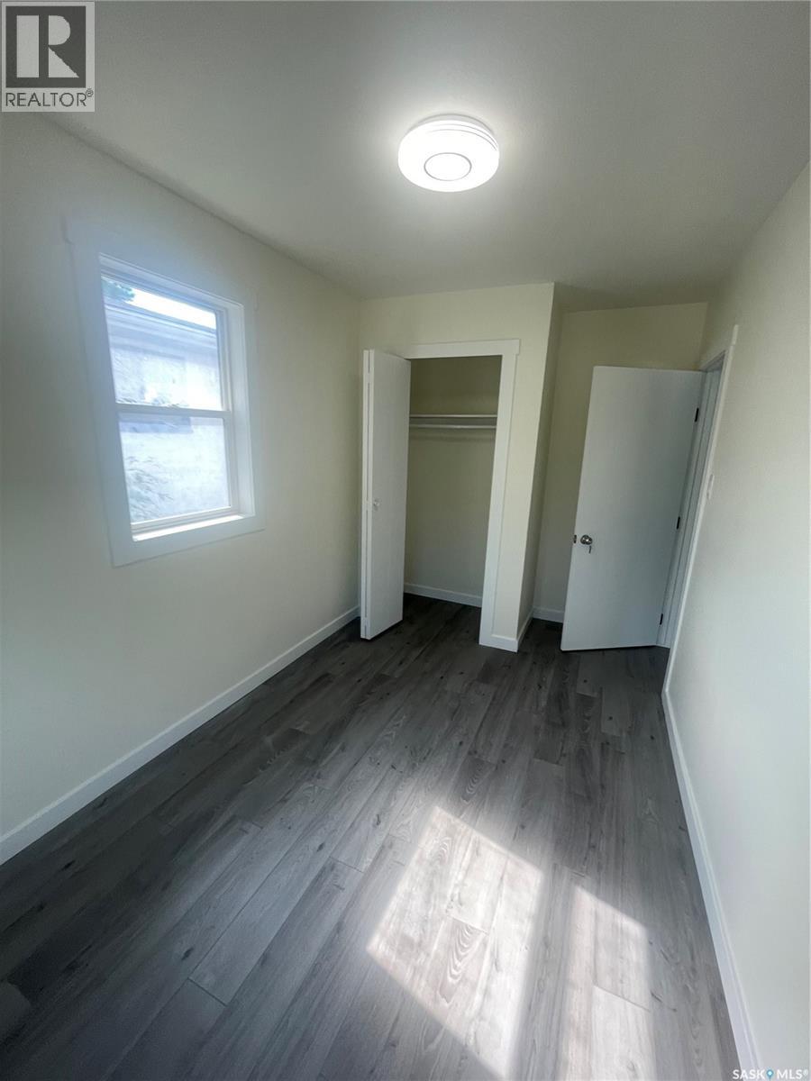 911 23rd Street, Saskatoon, Saskatchewan  S7L 0A5 - Photo 10 - SK040689