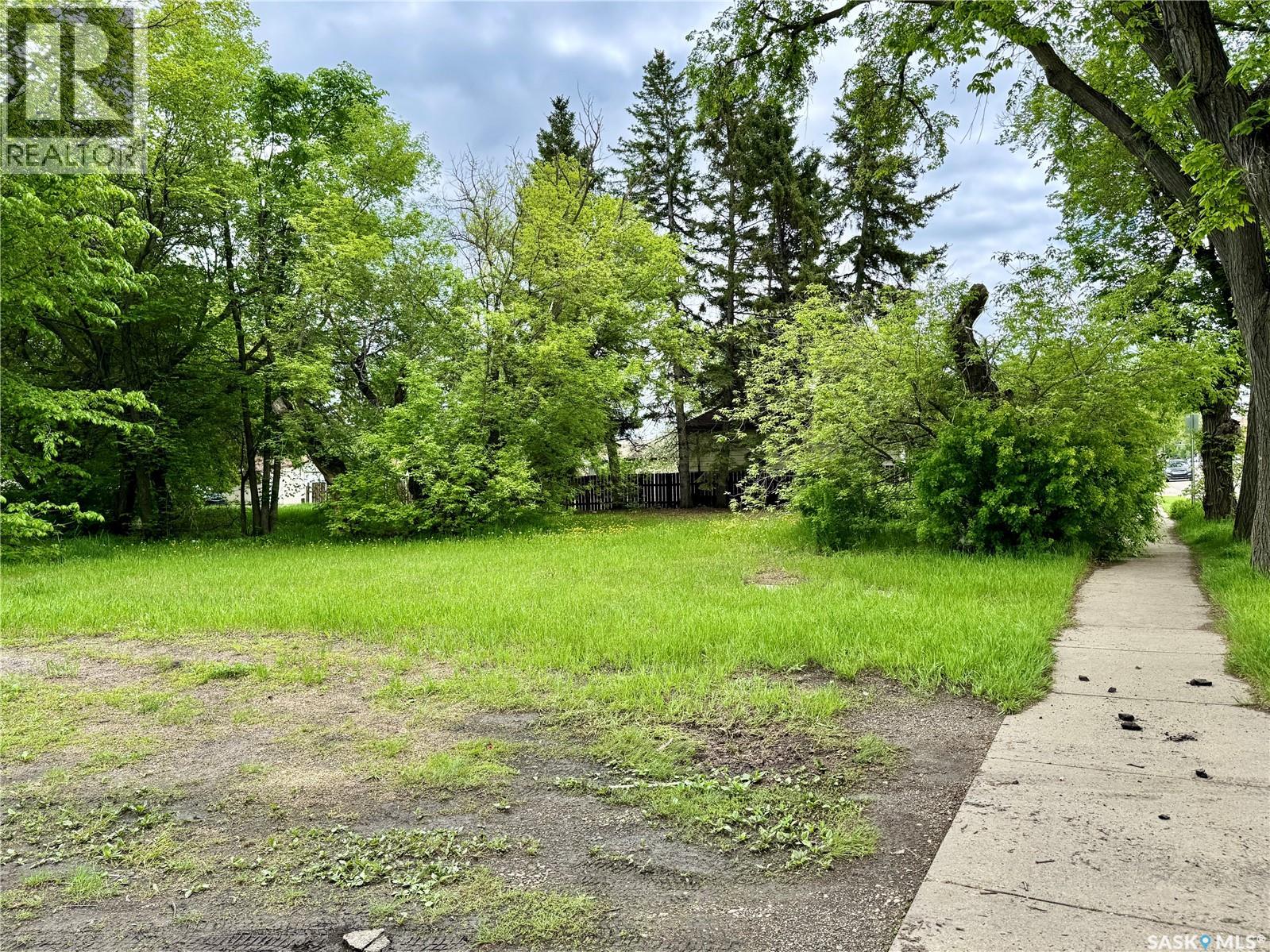 79 Myrtle Avenue, Yorkton, Saskatchewan  S3N 1P8 - Photo 4 - SK040688