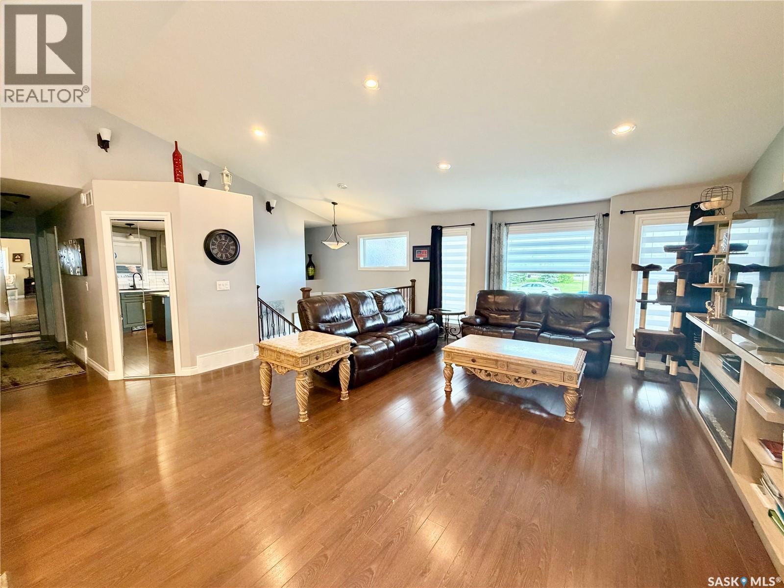 2326 Buhler Bay, North Battleford, Saskatchewan  S9A 1J2 - Photo 6 - SK040642