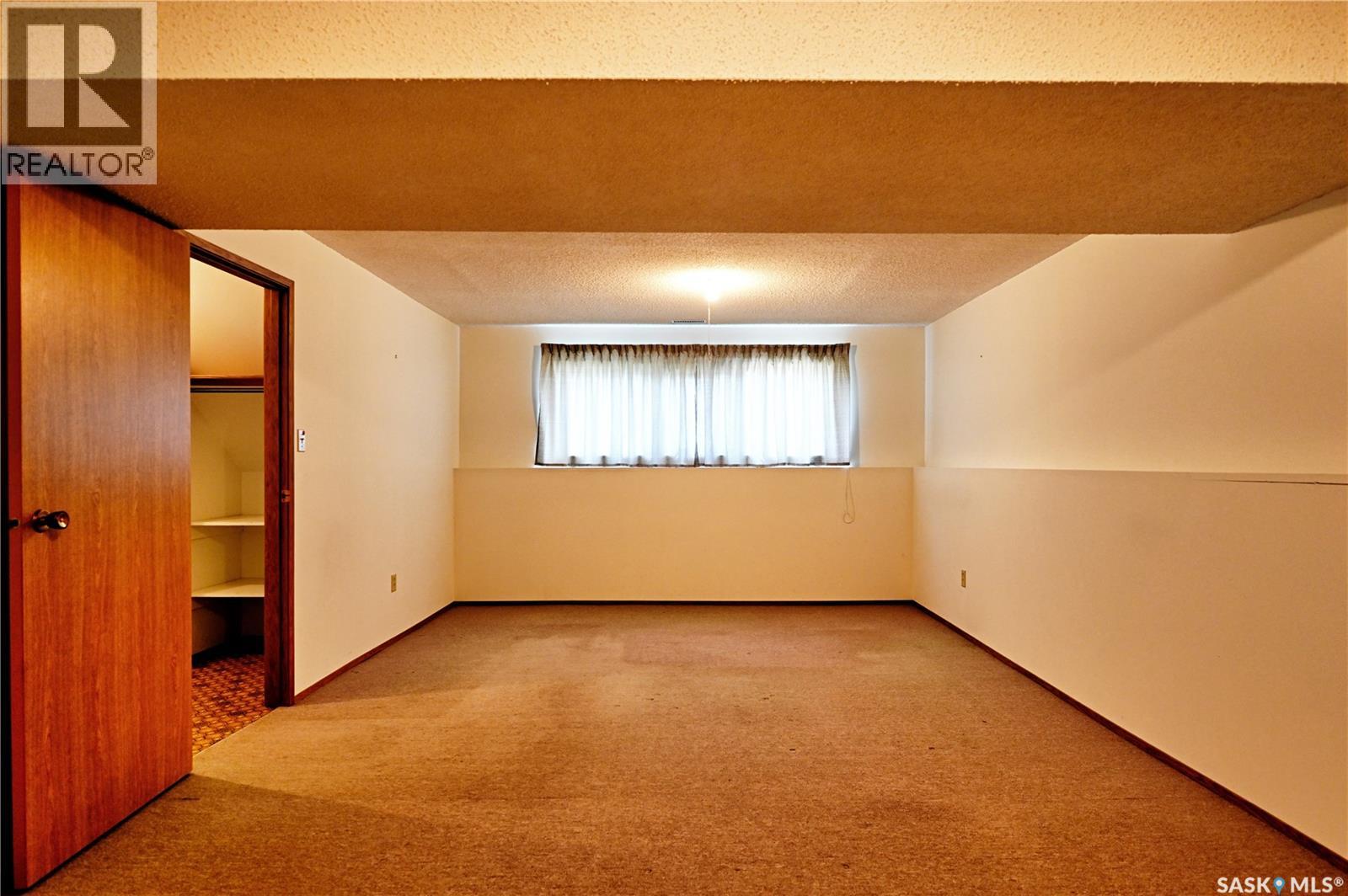 50 Robinson Crescent, Saskatoon, Saskatchewan  S7L 6N9 - Photo 14 - SK040600