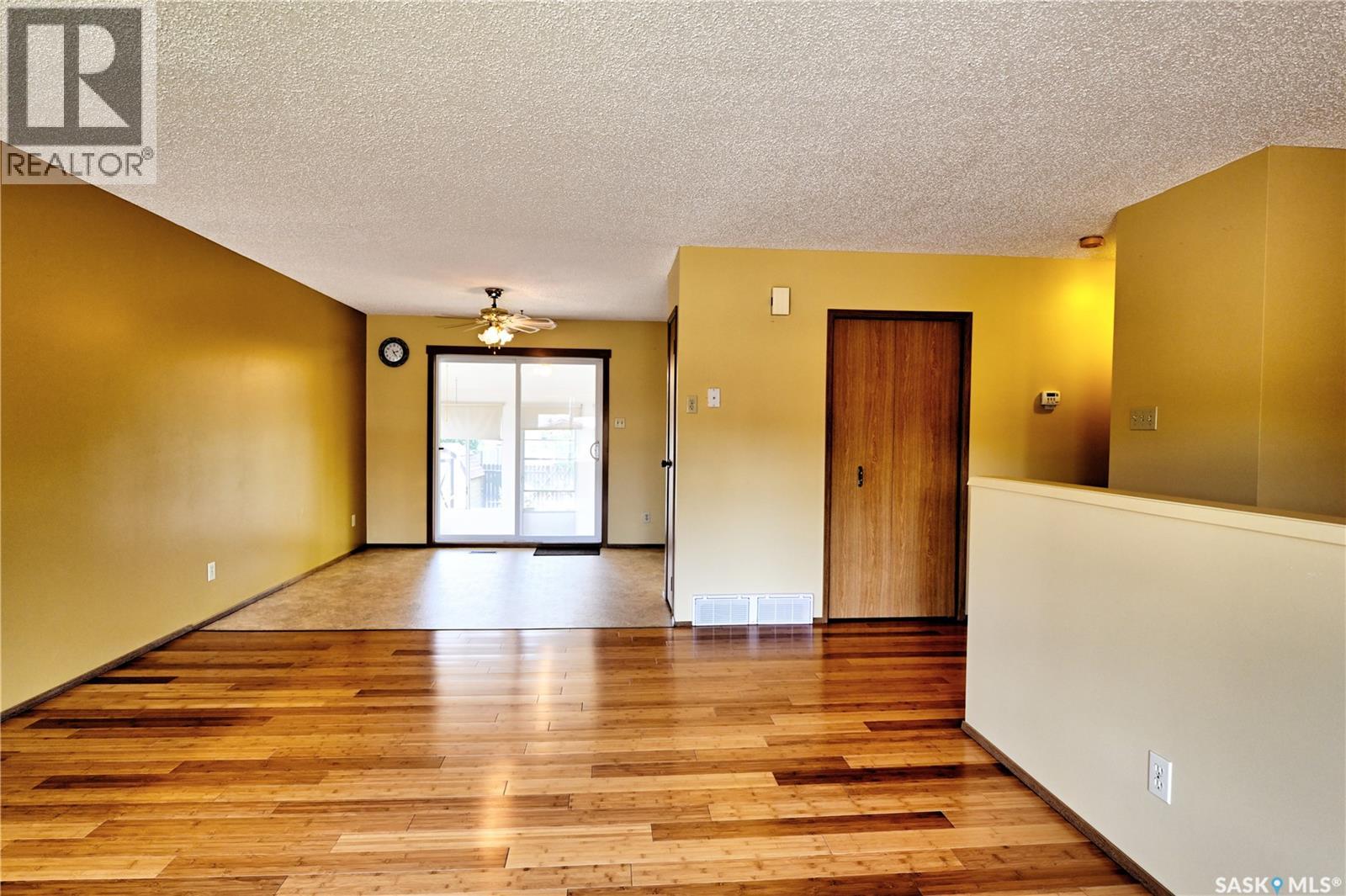 50 Robinson Crescent, Saskatoon, Saskatchewan  S7L 6N9 - Photo 6 - SK040600