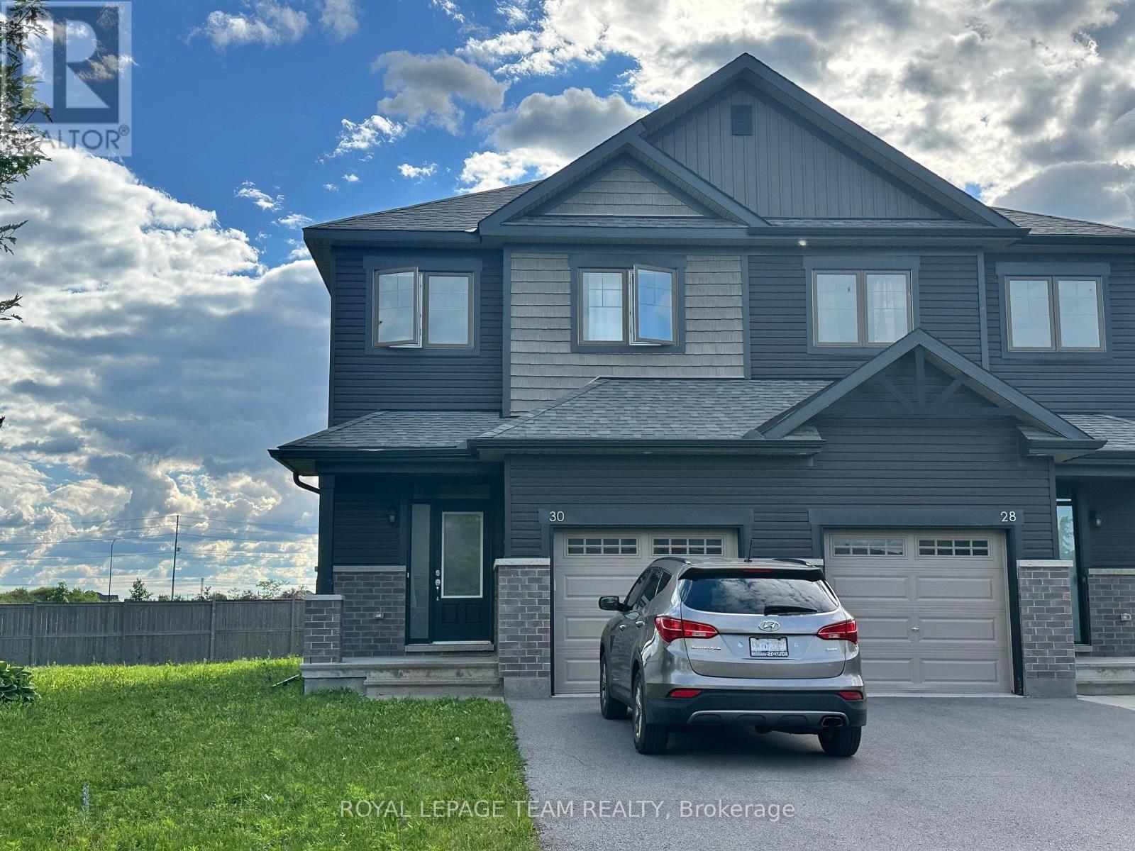 30 ROOKIE CRESCENT, Ottawa