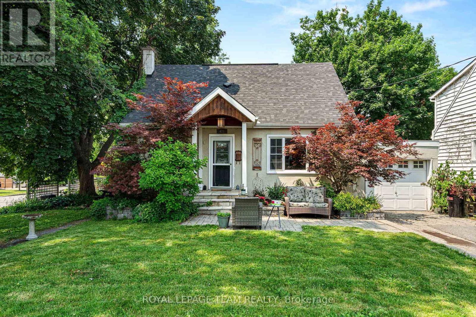 421 GREENWOOD AVENUE, Ottawa, Ontario